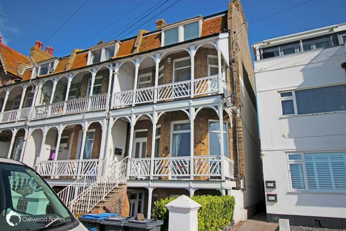 1 Bedroom Flat To Rent In Minnis Bay, CT7