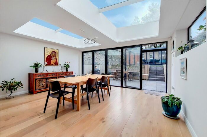 5 Bedroom Semi-Detached House To Rent In Redgrave Road, London, SW15