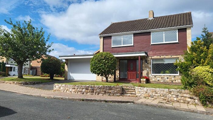 4 Bedroom Detached House For Sale In Quernmore Close, Bromley, BR1