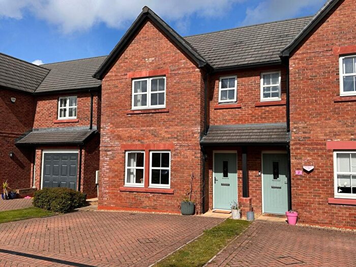 3 Bedroom Semi-Detached House For Sale In Rodor Close, Carlisle, CA3