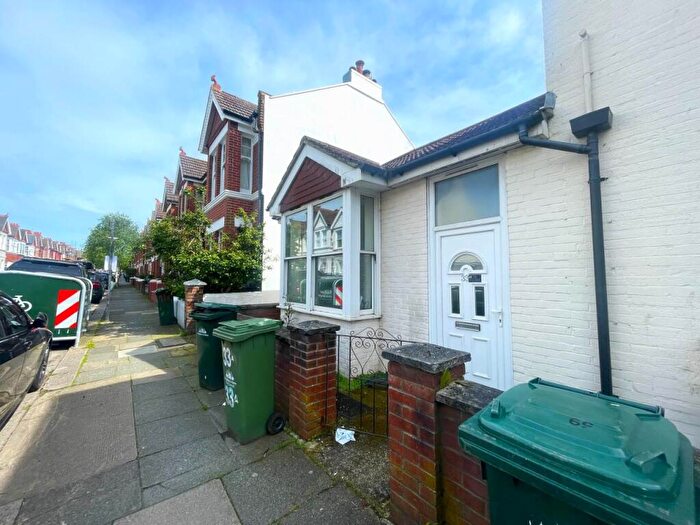 1 Bedroom Flat To Rent In Montefiore Road, Hove, East Sussex, BN3