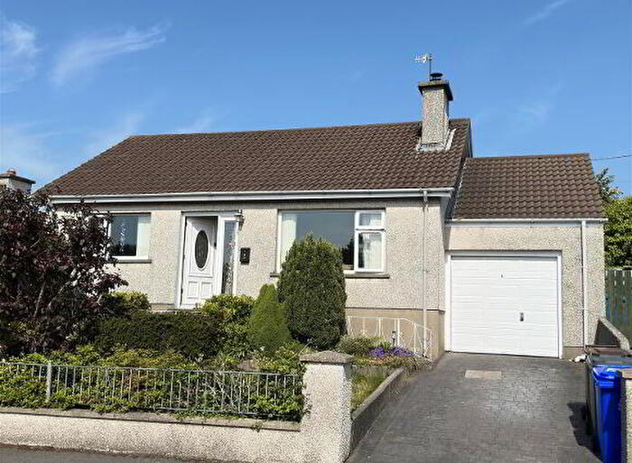 2 Bedroom Bungalows For Sale In Kinghill Avenue, Newcastle, BT33