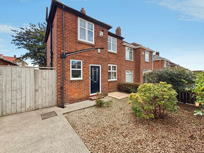 2 Bedroom Semi-Detached House For Sale In Hillside Avenue, South West Denton, Newcastle Upon Tyne, NE15