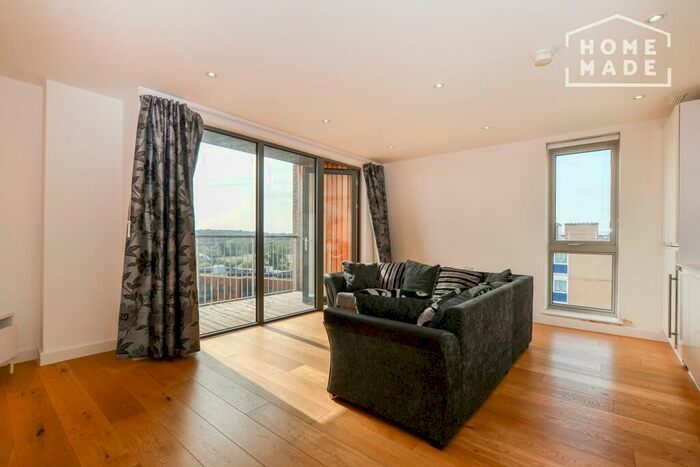 1 Bedroom Flat To Rent In Bromley Road, Bellingham, SE6