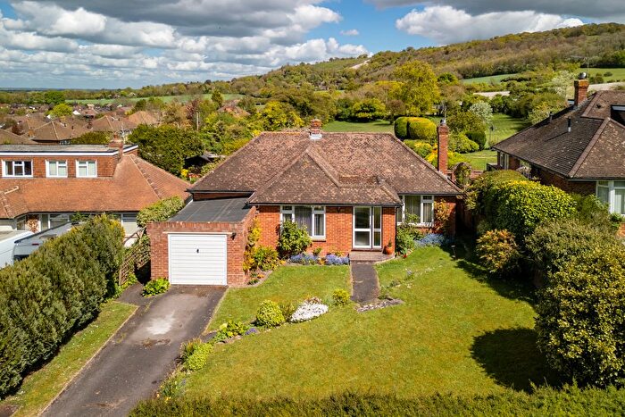 3 Bedroom Bungalow For Sale In New Road, Princes Risborough, Buckinghamshire, HP27