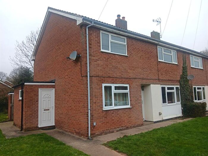 2 Bedroom Maisonette To Rent In Maypole Road, Wellow, Newark, NG22