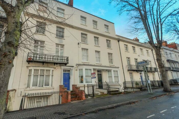 1 Bedroom Flat To Rent In Maple House, Portland Street, CV32