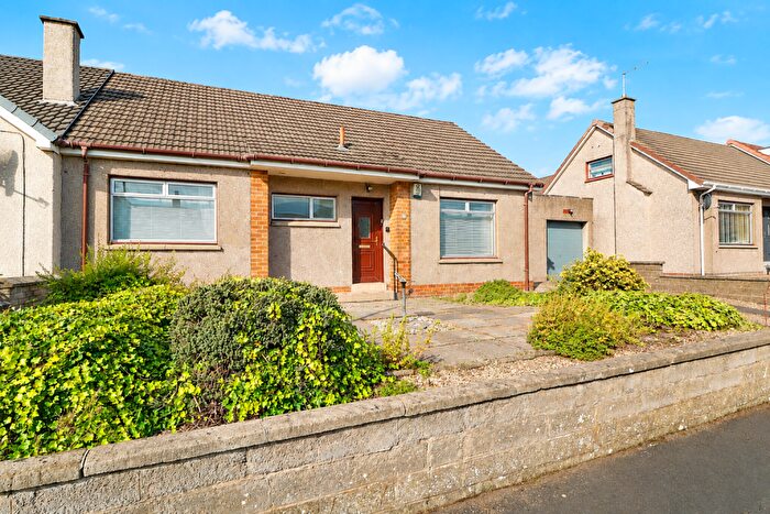 2 Bedroom Semi-Detached Bungalow For Sale In , East Drive, Larbert, FK5