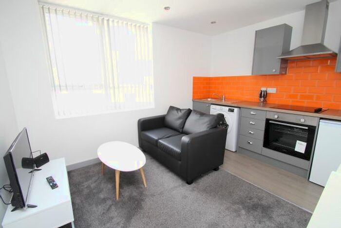 1 Bedroom Flat To Rent In Anlaby Road, Hull, HU1