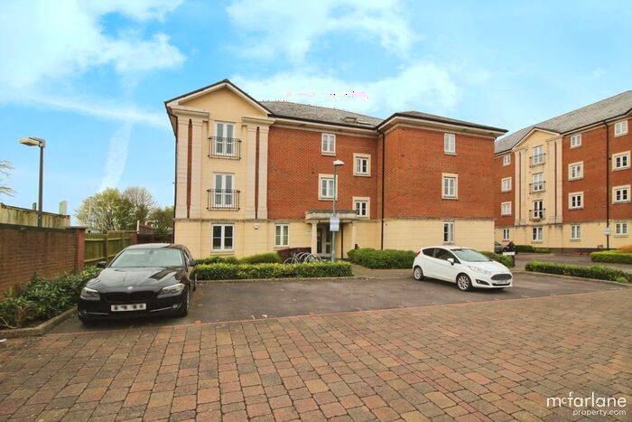 1 Bedroom Flat To Rent In Brunel Crescent, Ferndale, Swindon, SN2
