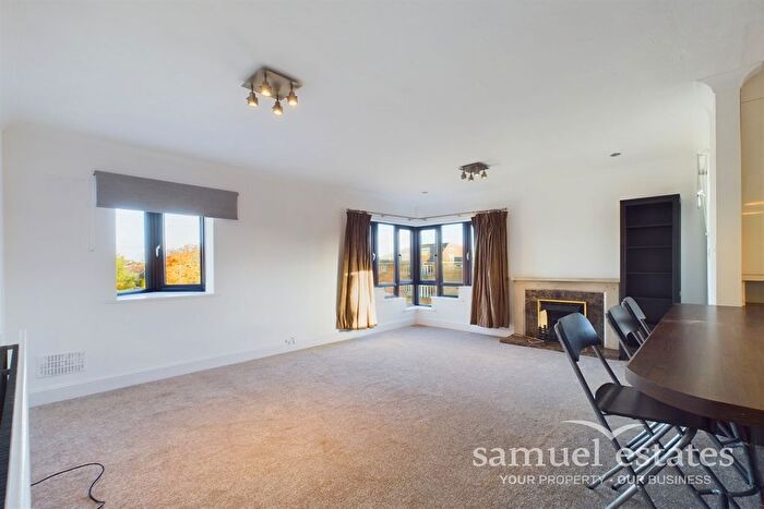 2 Bedroom Flat To Rent In Lantern Court, Worple Road, Wimbledon, SW20