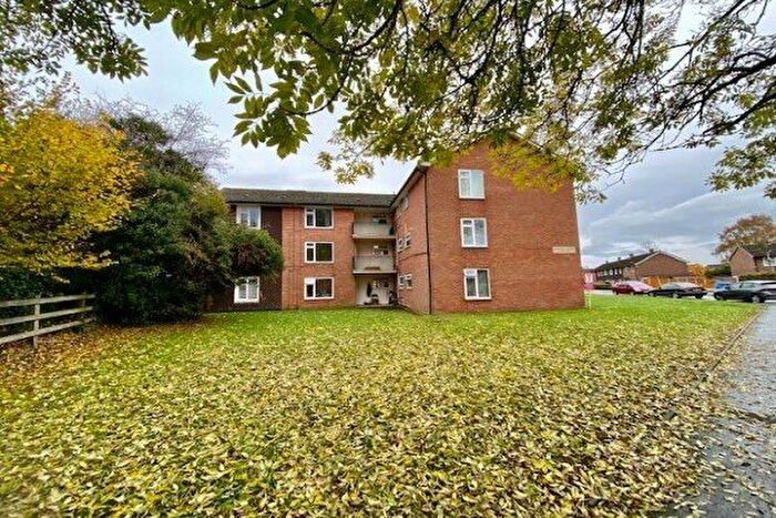 2 Bedroom Flat To Rent In Sandiford Crescent, Newport, TF10