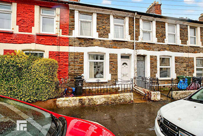 2 Bedroom Terraced House For Sale In Inverness Place, Roath, Cardiff, CF24