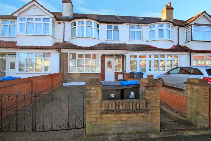 3 Bedroom Terraced House To Rent In Largewood Avenue, Surbiton, KT6