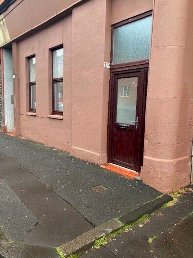 2 Bedroom Flat To Rent In Main Street, Bridgeton, Glasgow, G40