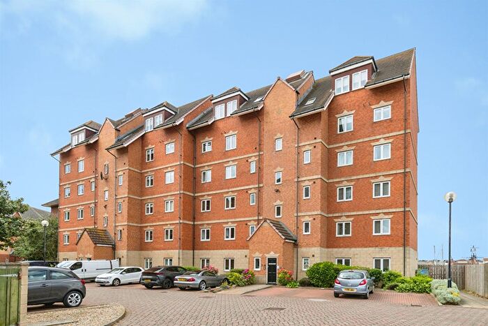 4 Bedroom Flat For Sale In Quayside, Hartlepool, TS24