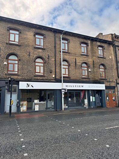 2 Bedroom Flat To Rent In Commercial Street, Sp, Shipley, West Yorkshire, BD18