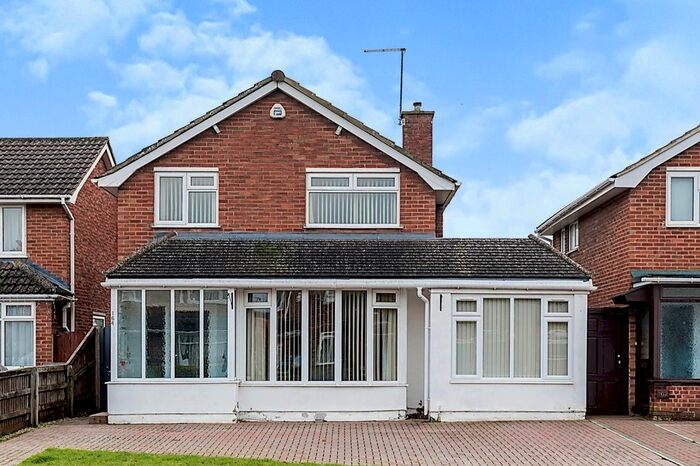 4 Bedroom Property To Rent In Windsor Road, Swindon, SN3