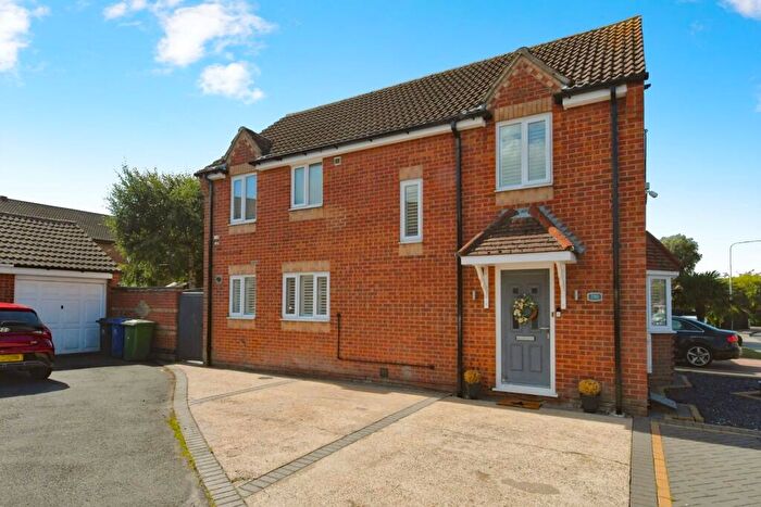 4 Bedroom Detached House For Sale In Nelson Way, Grimsby, DN34