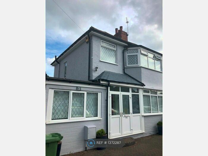 3 Bedroom Semi-Detached House To Rent In Yoxall Road, Shirley, Solihull, B90