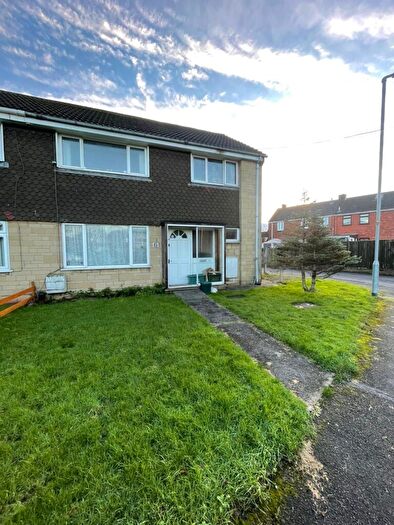 4 Bedroom House To Rent In Sandown Road, Bristol, BS34