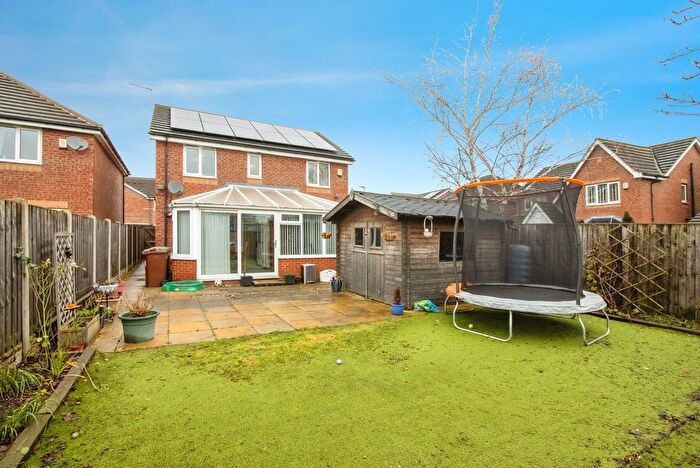 4 Bedroom Detached House For Sale In Whitwell Drive, Streethouse, Pontefract, West Yorkshire, WF7