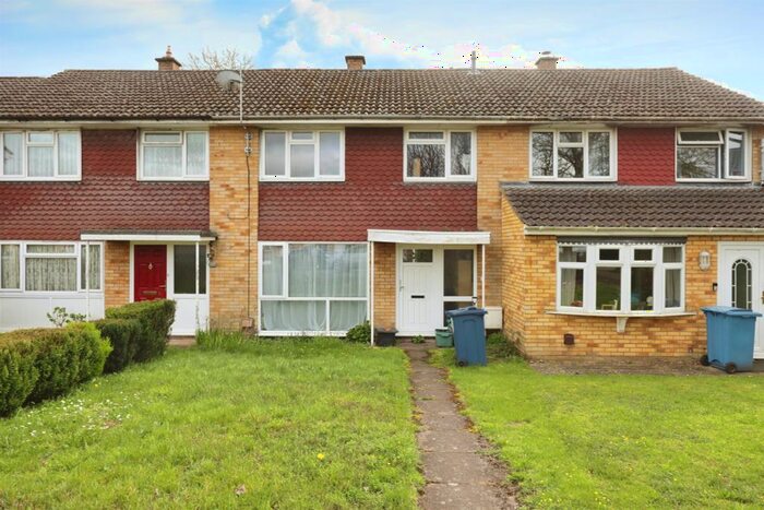 3 Bedroom Terraced House For Sale In Little Hivings, Chesham, HP5