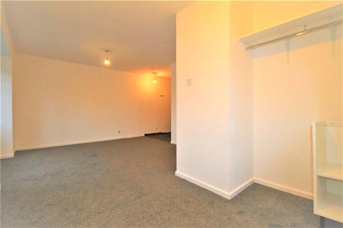 Studio To Rent In The Rowans, Woking, Surrey, GU22