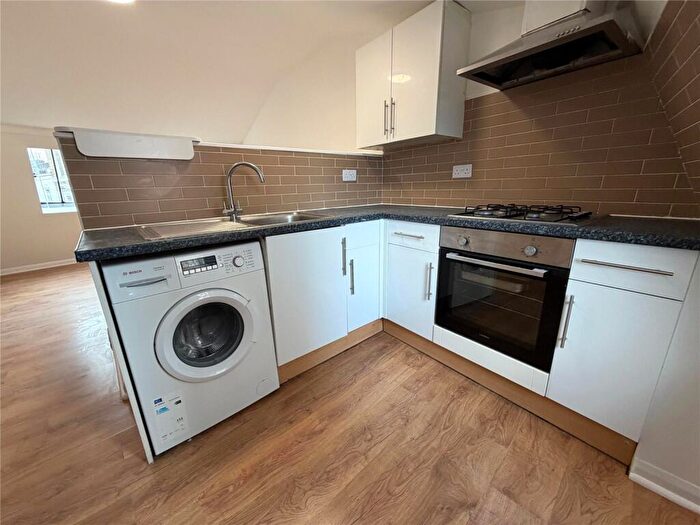 2 Bedroom Apartment To Rent In Broadway Market, London, E8