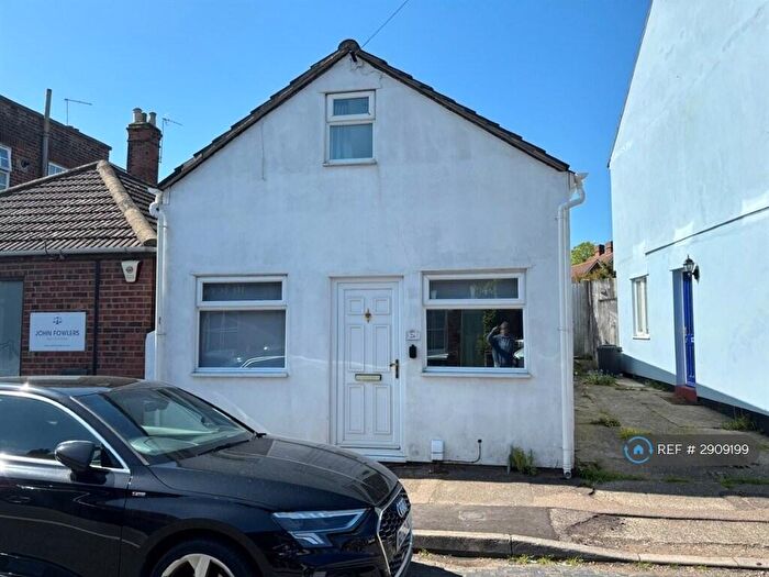 2 Bedroom Detached House To Rent In Granville Road, Colchester, CO1