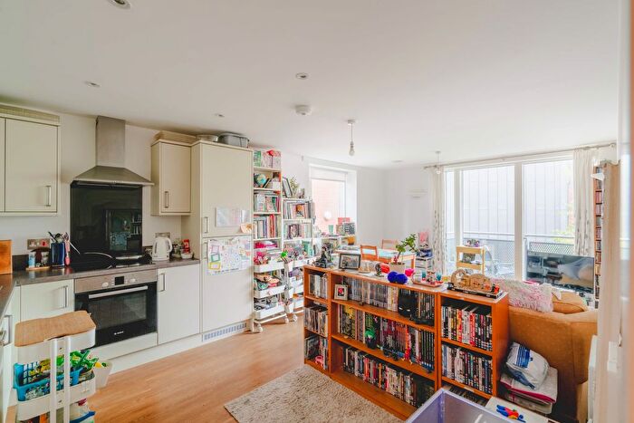 2 Bedroom Flat For Sale In Coronation Court, Cooperage Lane, Southville, Bristol, BS3