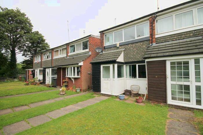 2 Bedroom House To Rent In Monaco Drive, Northenden, Manchester, M22