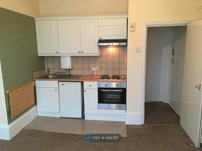 1 Bedroom Flat To Rent In Blackboy Road, Exeter, EX4