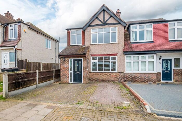 3 Bedroom Semi Detached House For Sale In Hillcrest Road, Bromley, BR1
