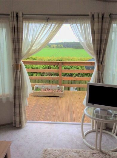 2 Bedroom Mobile/park Home For Sale In Ladybank, Ladybank, KY15