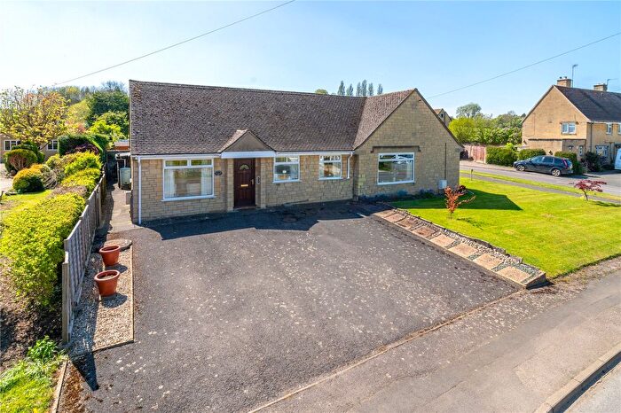 2 Bedroom Bungalow For Sale In Catbrook Close, Chipping Campden, Gloucestershire, GL55