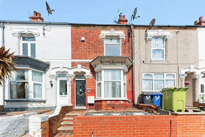 3 Bedroom Terraced House For Sale In Frederick Street, Cleethorpes, DN35