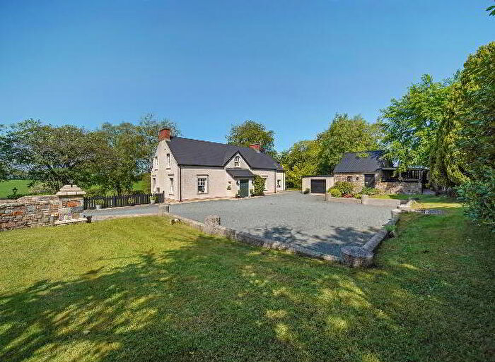 5 Bedroom Detached House With Garages For Sale In Glenpark Road, Omagh, BT79