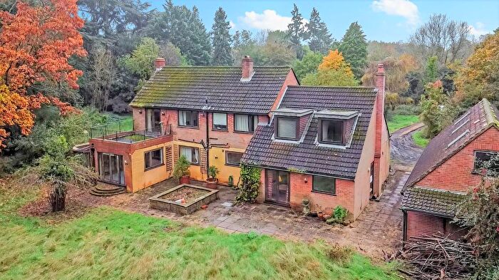 5 Bedroom Detached House For Sale In Whitchurch Hill, Reading, Oxfordshire, RG8