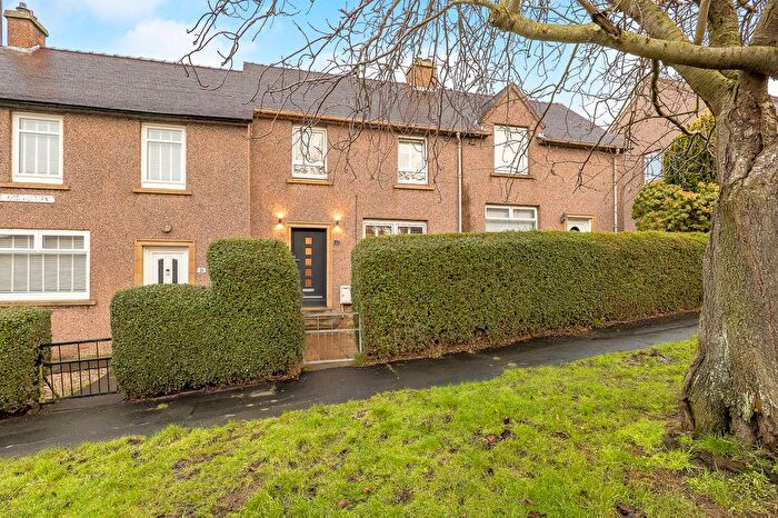 2 Bedroom Terraced House For Sale In Clermiston Medway, Edinburgh, EH4