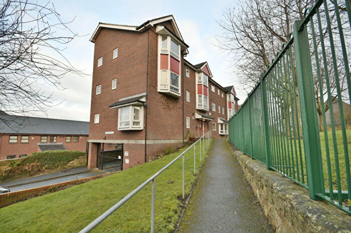 1 Bedroom Flat For Sale In Robinswood, Low Fell, NE9