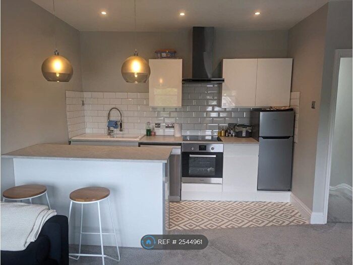 1 Bedroom Flat To Rent In Clifton, Bristol, BS8