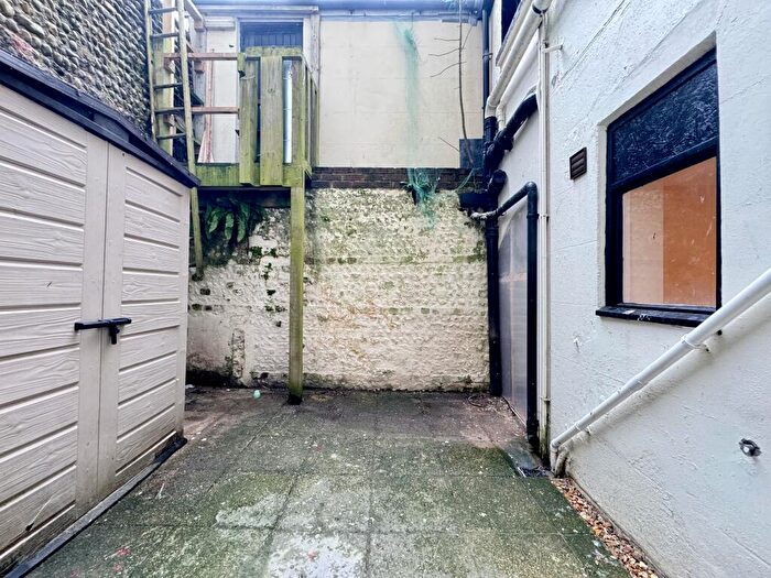 1 Bedroom House To Rent In Montpelier Road, Brighton, BN1