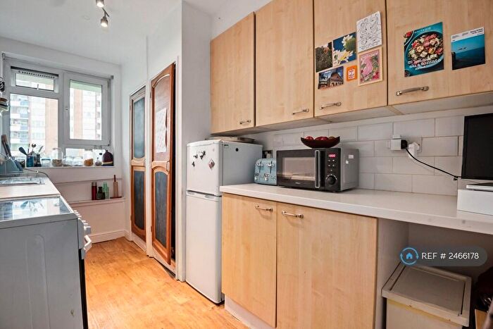 1 Bedroom Flat To Rent In Donkin House, London, SE16