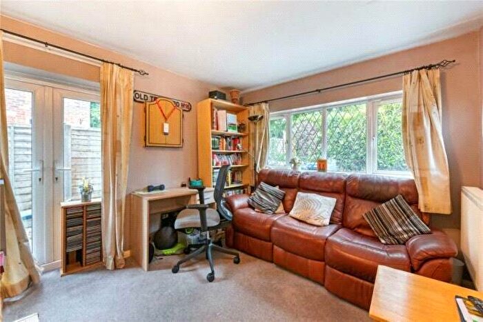 4 Bedroom Detached House For Sale In Gorse Lane, Wrecclesham, Farnham, Surrey, GU10