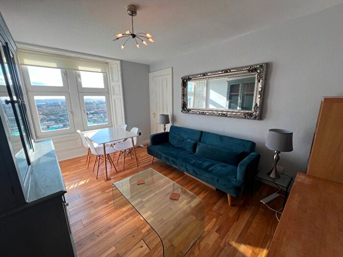 1 Bedroom Flat To Rent In Sandeman Street, Dundee, DD3