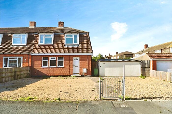 3 Bedroom Detached House For Sale In Conygre Grove, Filton, Bristol, Gloucestershire, BS34