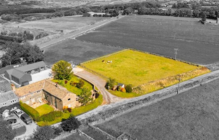 5 Bedroom Barn Conversion For Sale In Dearne Grange Farm, Cumberworth, HD8