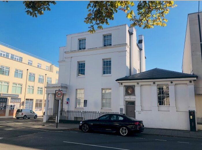 1 Bedroom Apartment To Rent In Windsor Club, Leamington Spa, CV32