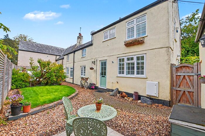 3 Bedroom Cottage For Sale In Old End, Piddington, Northampton, NN7